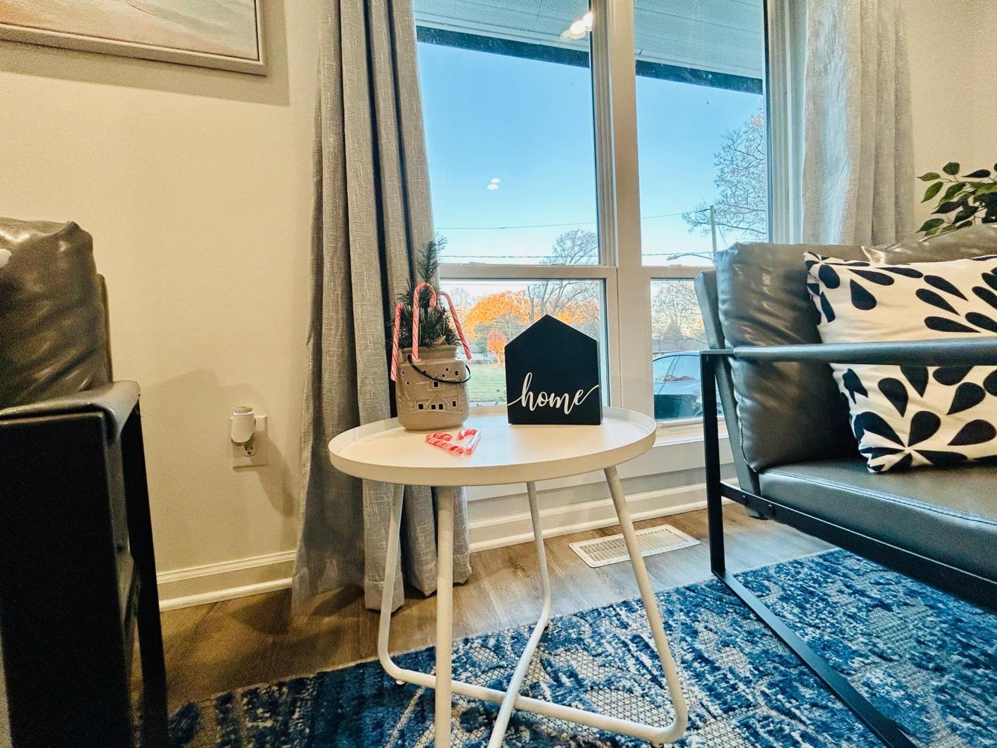 Modern Home Near Uptown Clt, Airport And More 夏洛特 外观 照片