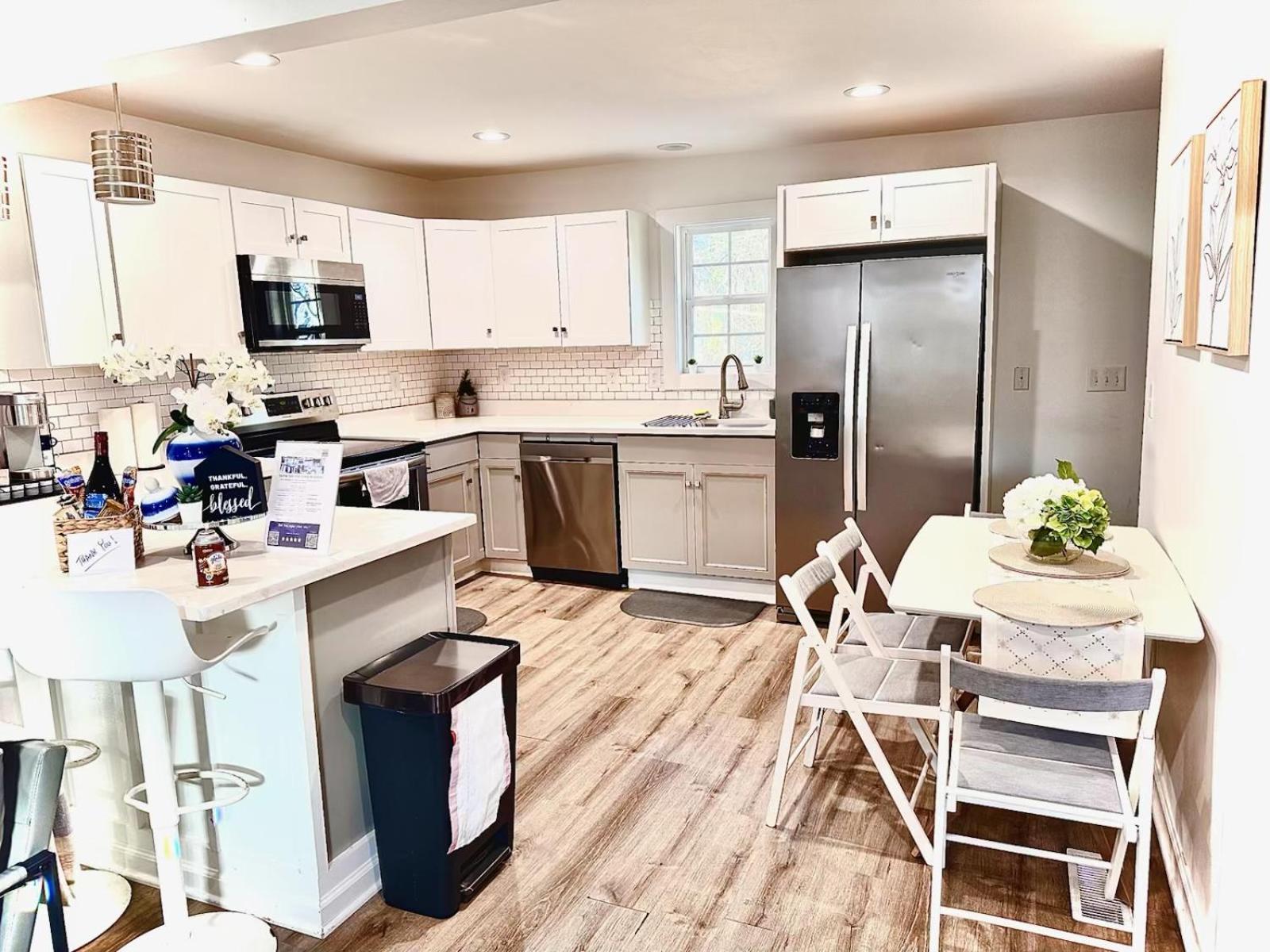 Modern Home Near Uptown Clt, Airport And More 夏洛特 外观 照片